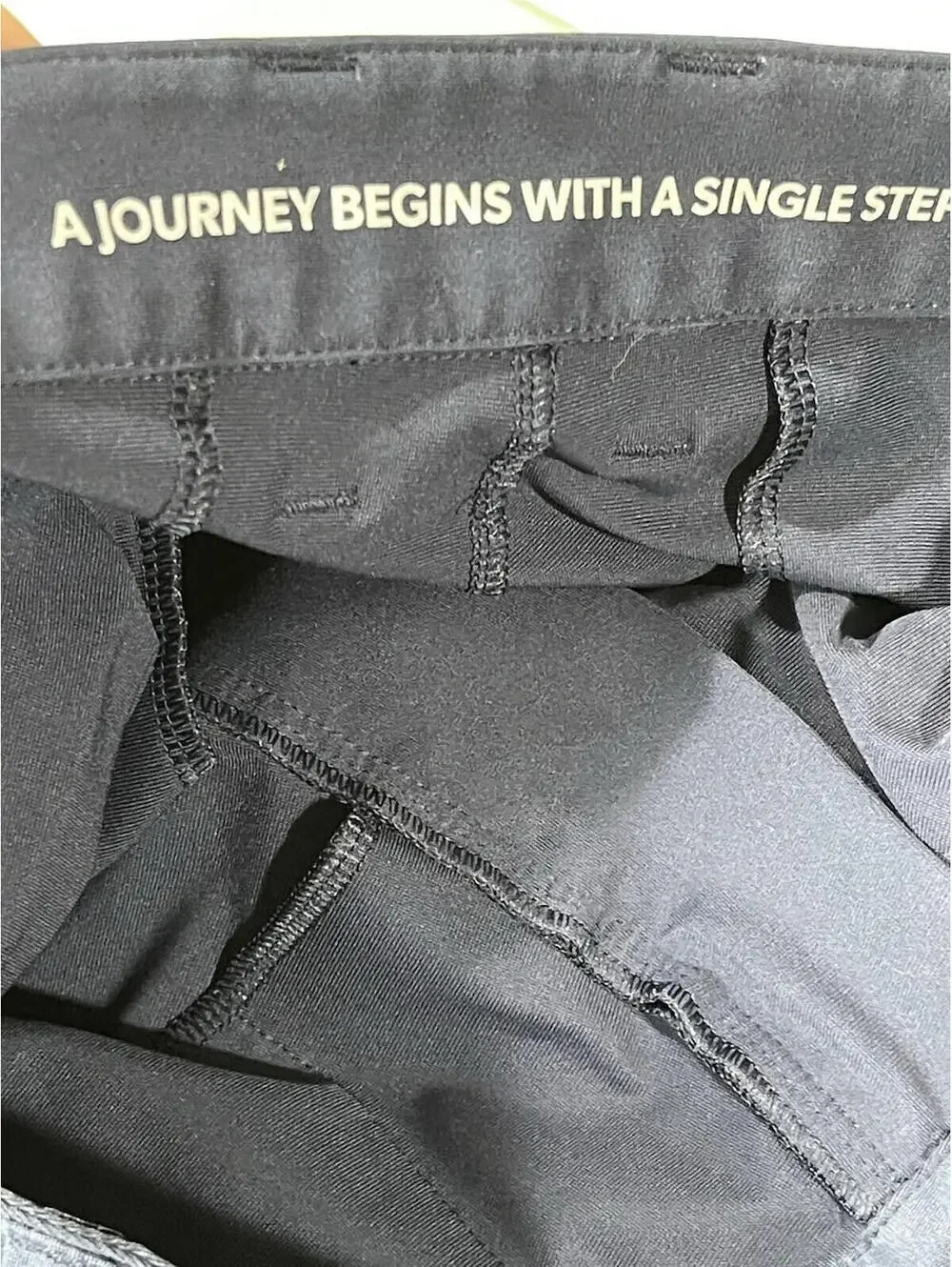 Rhone Men's Commuter Pants Navy Sz 40 Performance Casual Classic Stretch